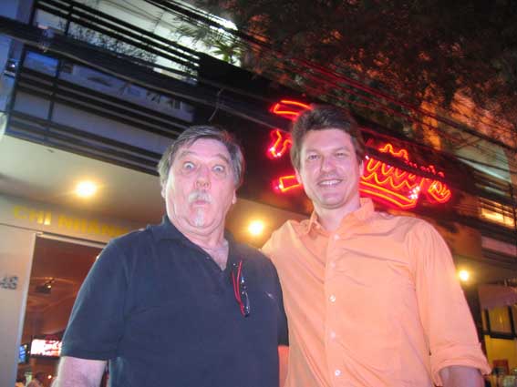 Archer and Skally at Phattys-web.jpg