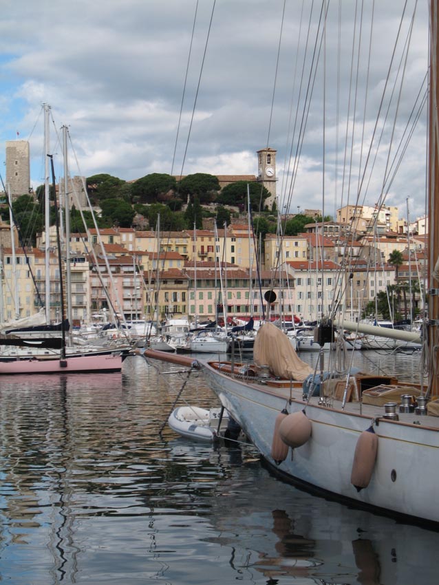 Clocktower and old port Cannes_s.jpg
