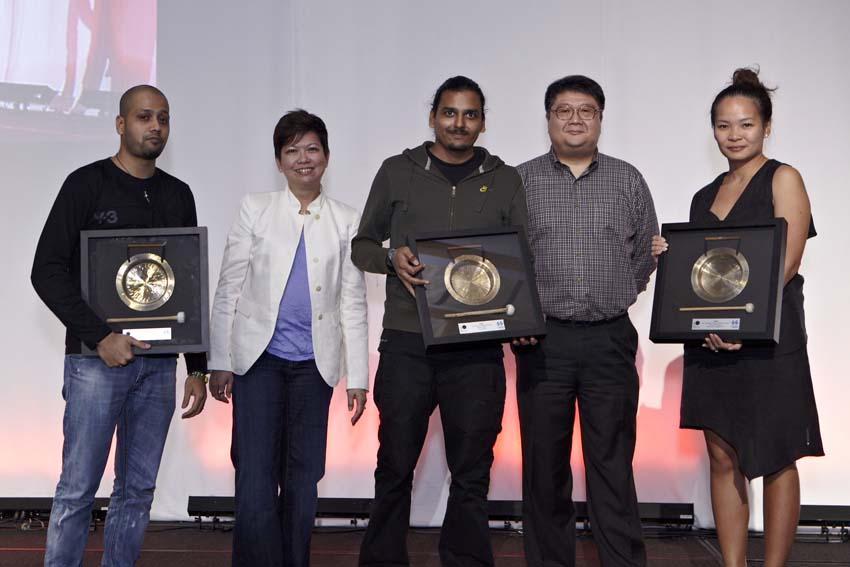 Gong2012-132 copy.jpg