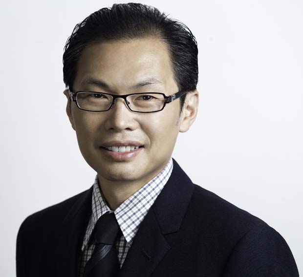 Steven_Moy_Roundarch_Isobar.jpg