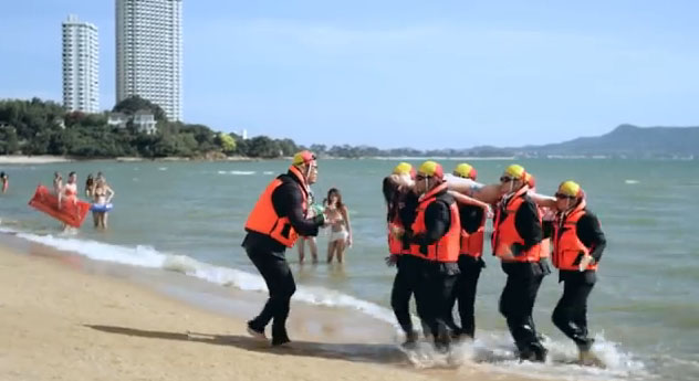 BEACH 2.jpg