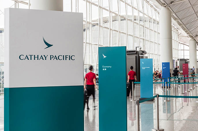 Cathay Pacific signage.jpg