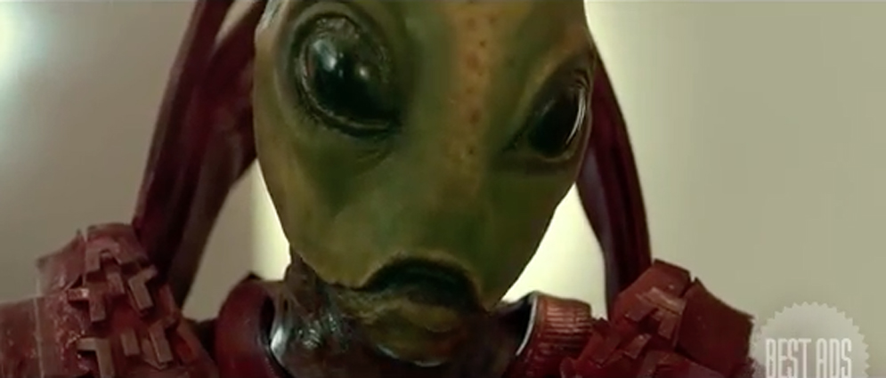 An alien invasion hits The Philippines via Petch Manila’s spot for Max’s Restaurants