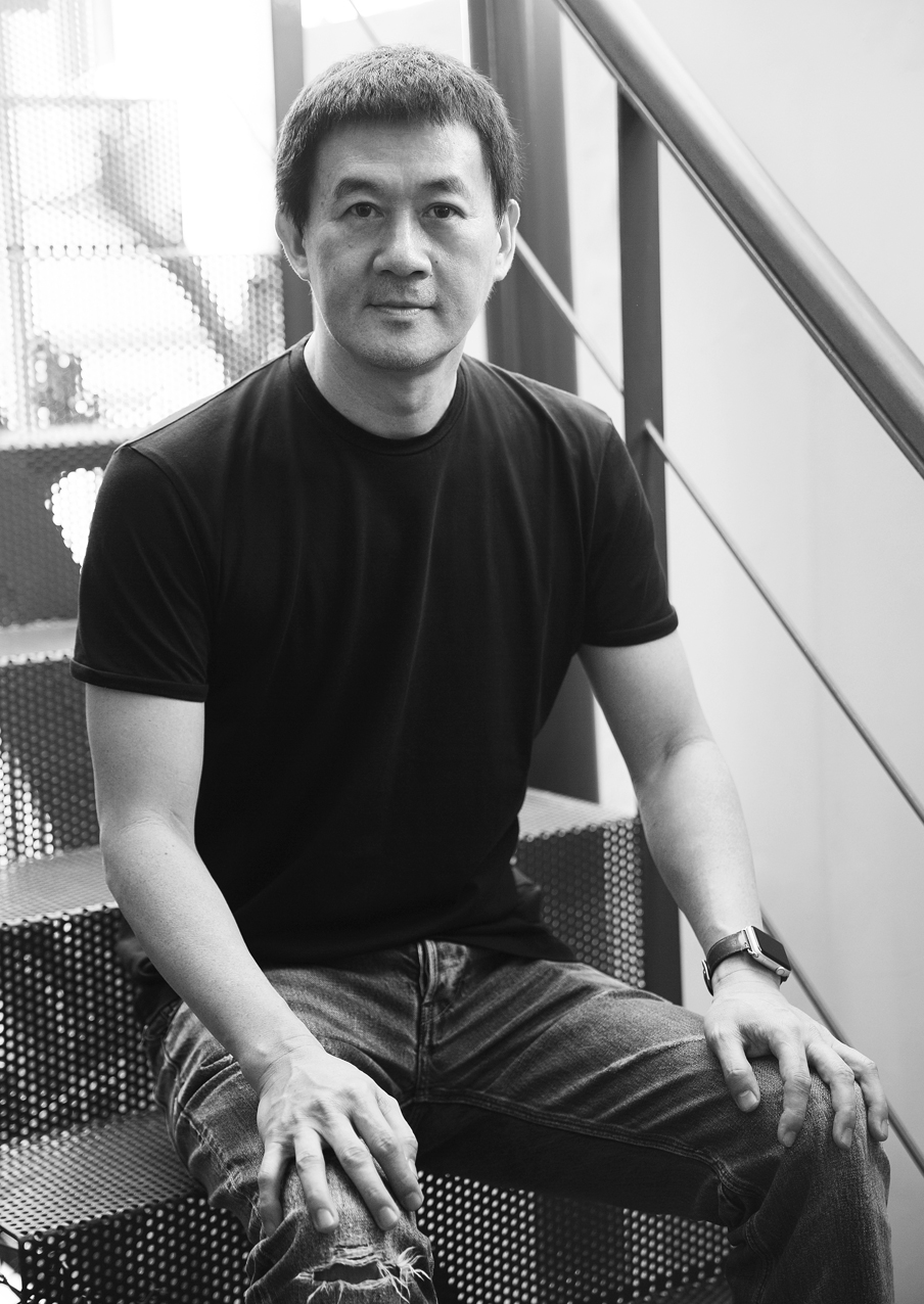 The Real Illusionist: Surachai Puthikulangkura