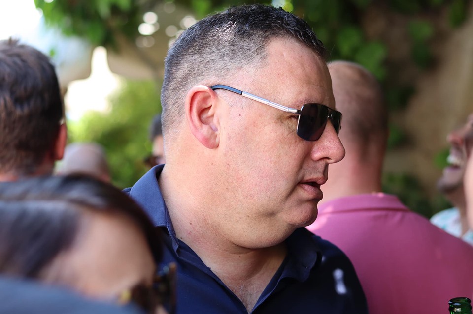 The Legendary Colombe d’Or Lunch – the heavy advertising hitters hit the rosé in St Paul de Vence
