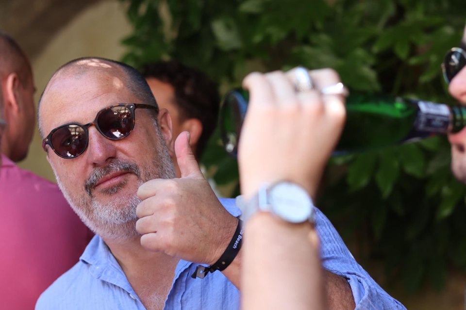 The Legendary Colombe d’Or Lunch – the heavy advertising hitters hit the rosé in St Paul de Vence