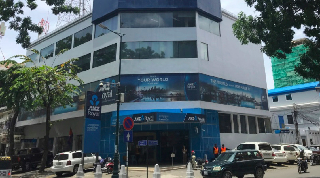 Comzone Cambodia performs mission possible for J Trust Royal Bank re-branding exercise