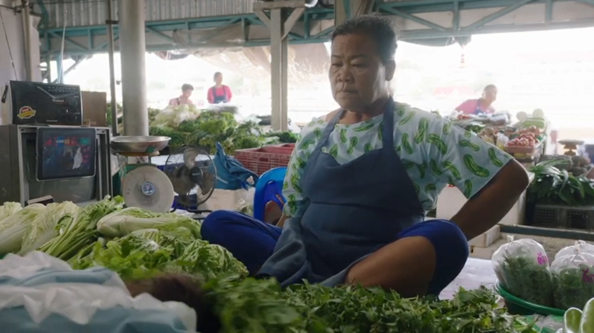 Leo Burnett Bangkok and Thai Health Promotion Foundation encourage people to consume nontoxic vegetables