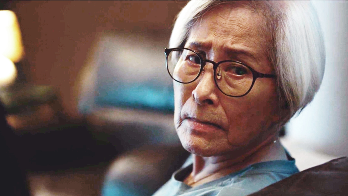 Viddsee Produces The Family Portrait For AXA Insurance Singapore To Promote Awareness of Critical Illness Plans