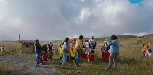 Bajaj Avenger rides with Easy Wanderlings on rhythm in its new campaign by Mullen Lintas Mumbai