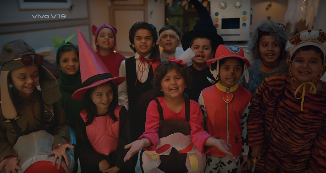 vivo and Aamir Khan are here to save the day with the V19 in this campaign via BBH India