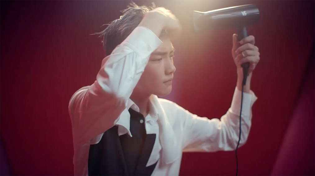 Sweetshop China director Roni Shao creates fun and dynamic world in latest campaign for Vidal Sassoon via Saatchi & Saatchi Shanghai