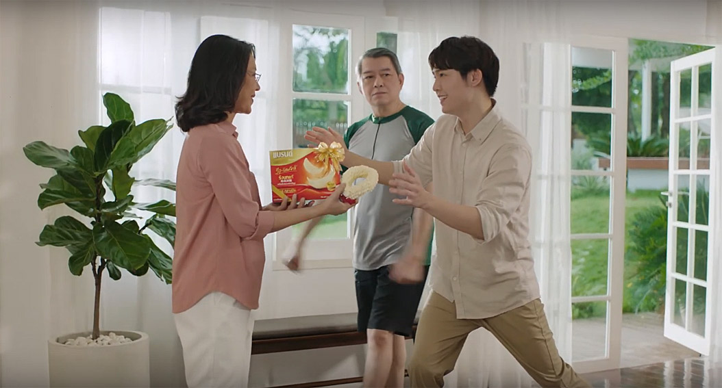 Leo Burnett Thailand reminds Thai’s what’s important in this Endless Love film for Brand’s Suntory