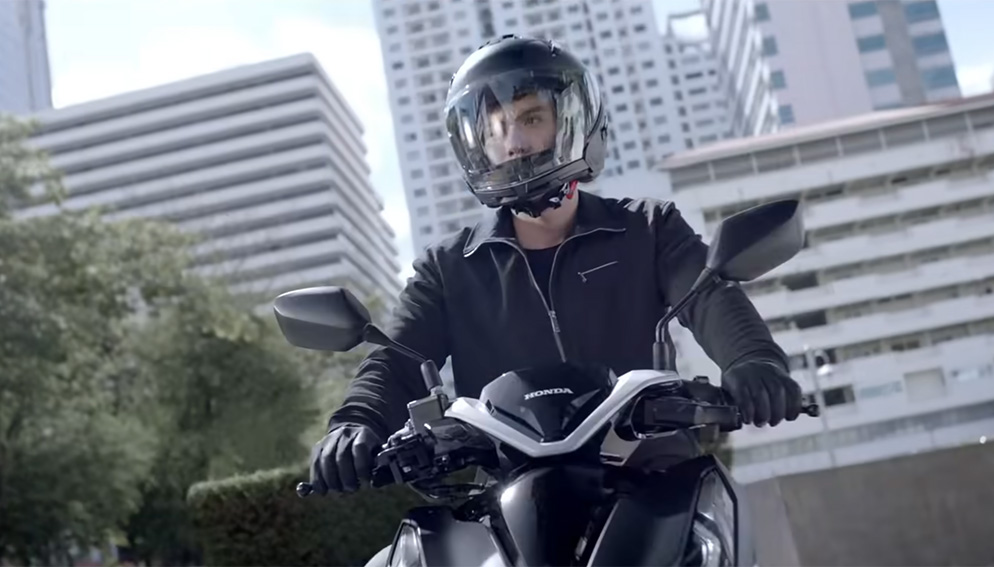 CJ WORX Bangkok celebrates the heros of the street in campaign for Honda to change the negative perception of motorcyclists in Thailand