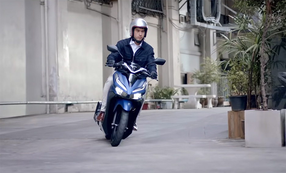 CJ WORX Bangkok celebrates the heros of the street in campaign for Honda to change the negative perception of motorcyclists in Thailand