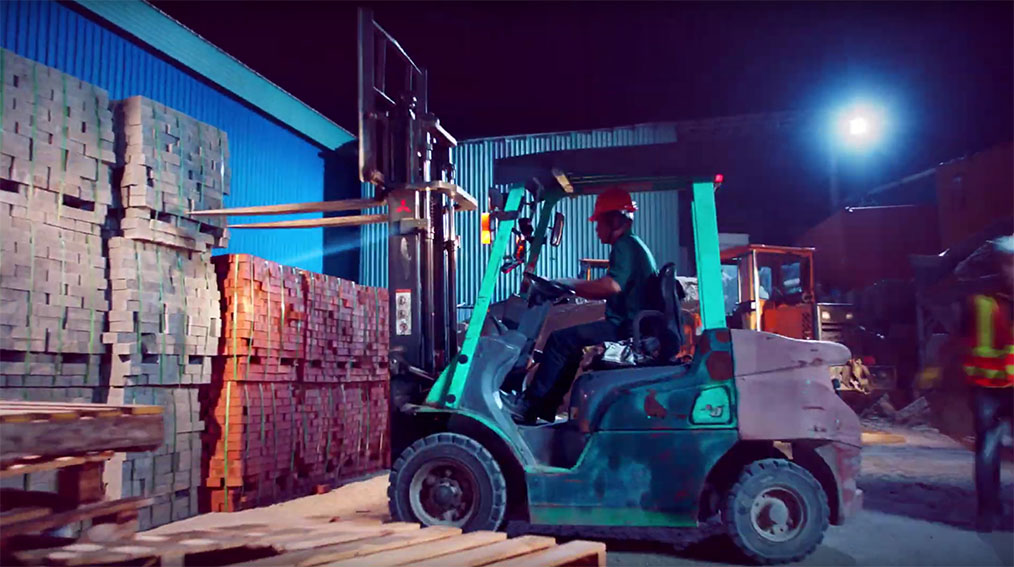 Saatchi & Saatchi Hong Kong releases global marketing campaign showcasing the diversity of businesses Lalamove helps daily