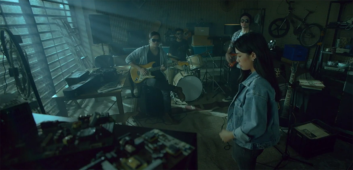 GIGIL Philippines follows up their wacky first film for RC Cola with an even more bizarre sequel