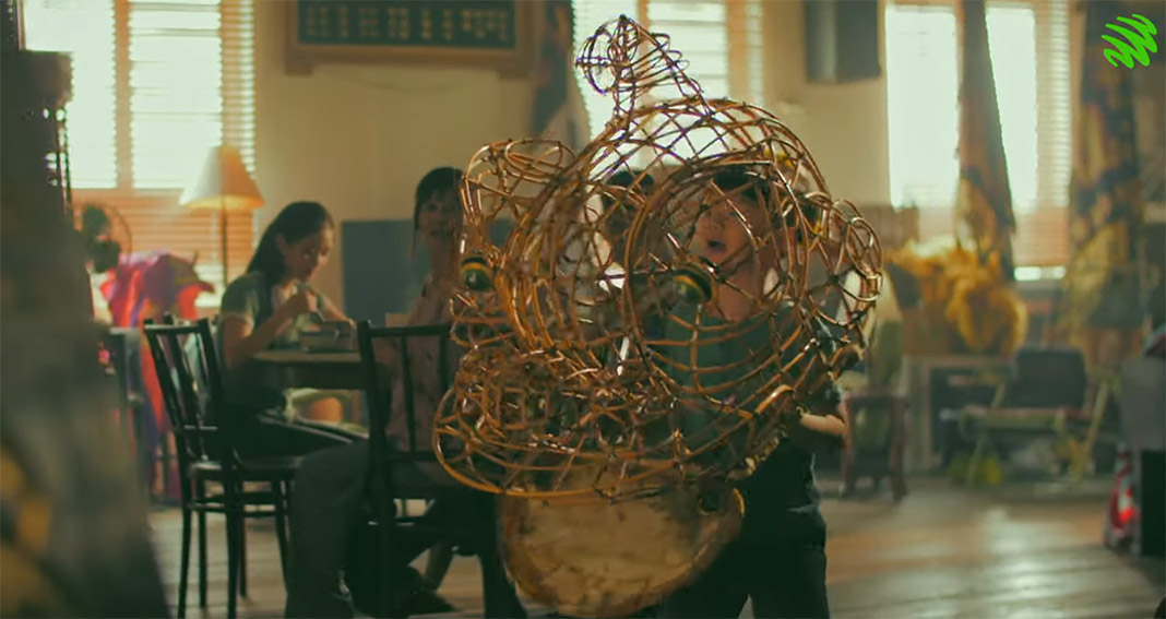 Maxis inspires Malaysian families to celebrate health as a blessing this Chinese New Year