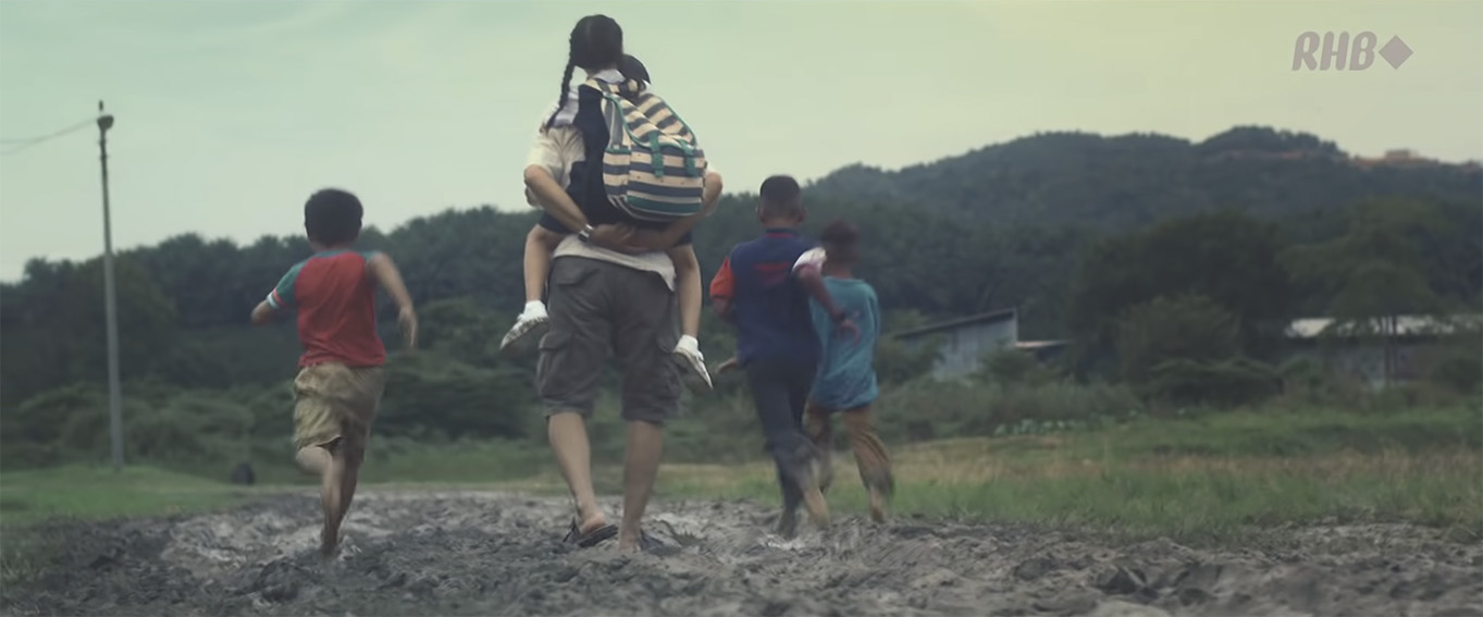Based on a true story FCB Malaysia shows ‘Love Carries On’ in RHB Bank’s Chinese New Year spot