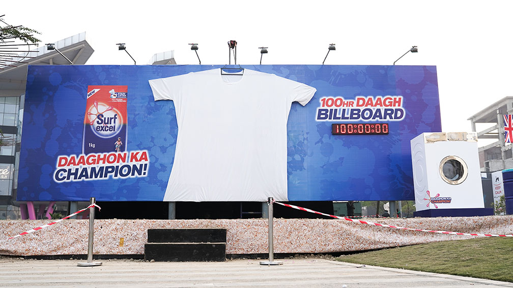 Surf Excel and BBDO Pakistan stage outdoor stunt and wash an entire billboard to launch new Stain Lifter Technology