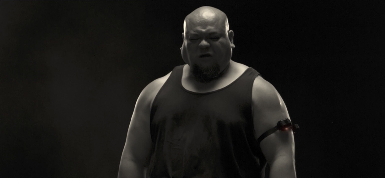 Forsman & Bodenfors Singapore teams up with SPCA and the nation’s strongest to show the uncomfortable truth of shock collars