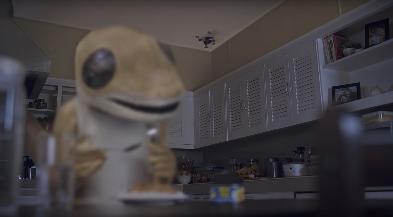 Even the lizard on the ceiling wants to eat Mega Tuna in GIGIL Philippines latest campaign