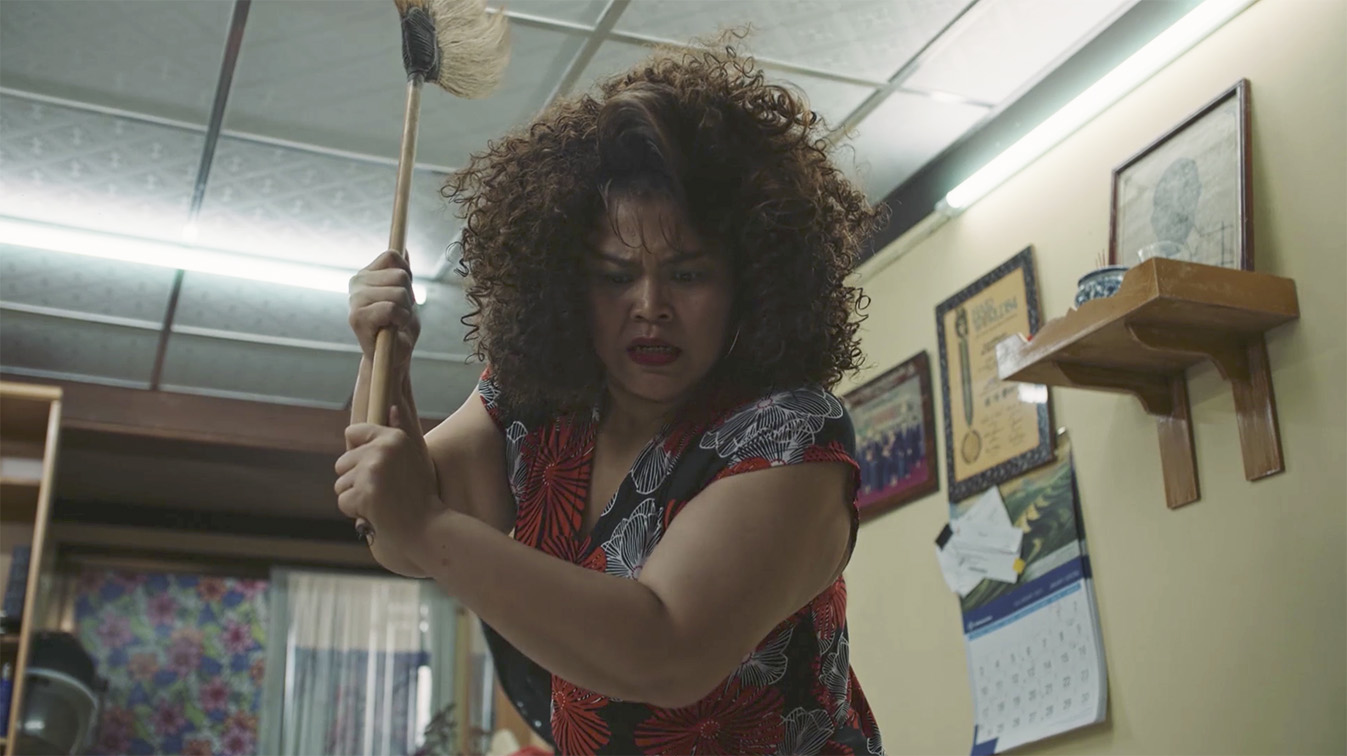 Thai comedian Uncle Khom stars in humorous Car4Cash campaign via TBWA\Thailand
