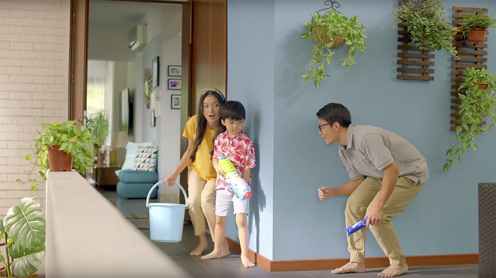 Oreo keeps Songkran traditions alive at home in new campaign via Publicis Groupe Indonesia