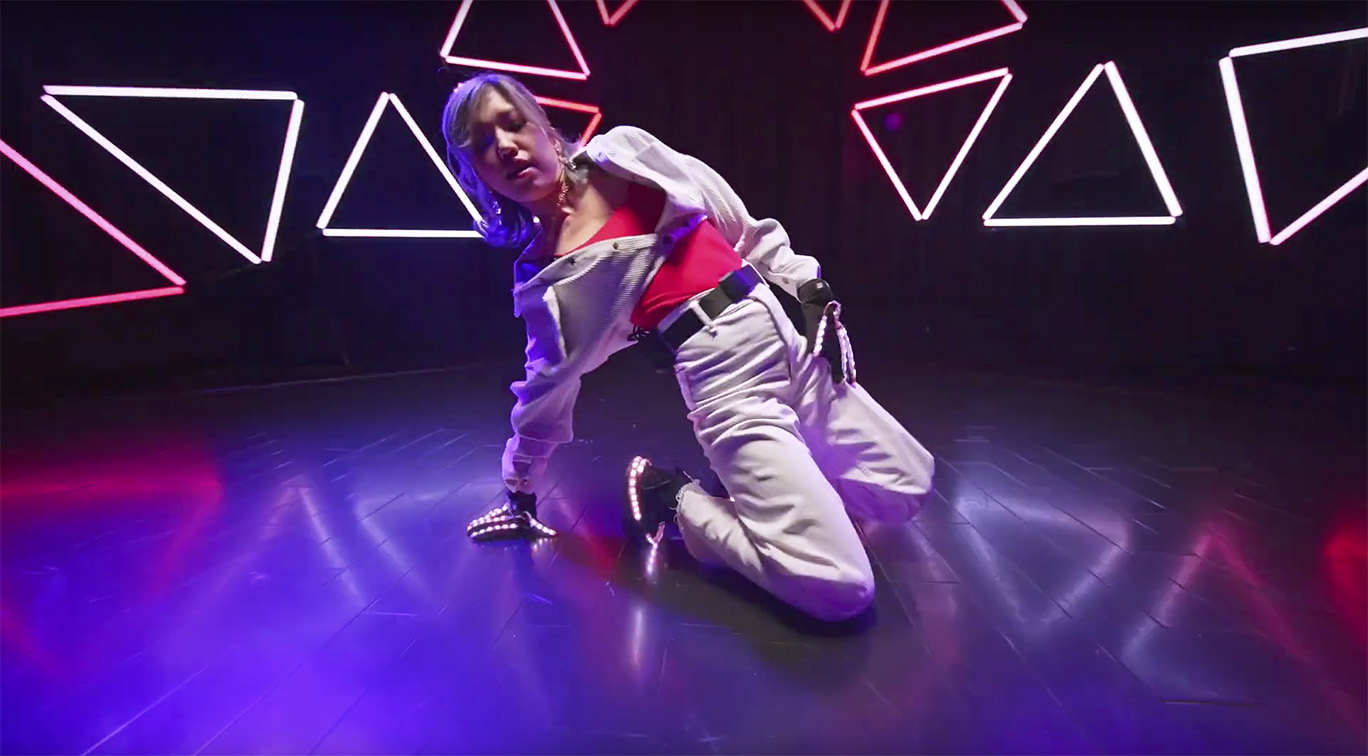 dentsu International Hong Kong invites the city to dance for DBS Live Fresh Card