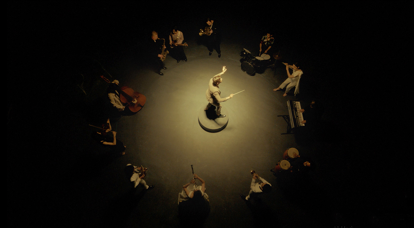 The Nine Shanghai’s Jody Xiong directs this Enjoy Seamlessness film for Skyworth S81 Pro TV
