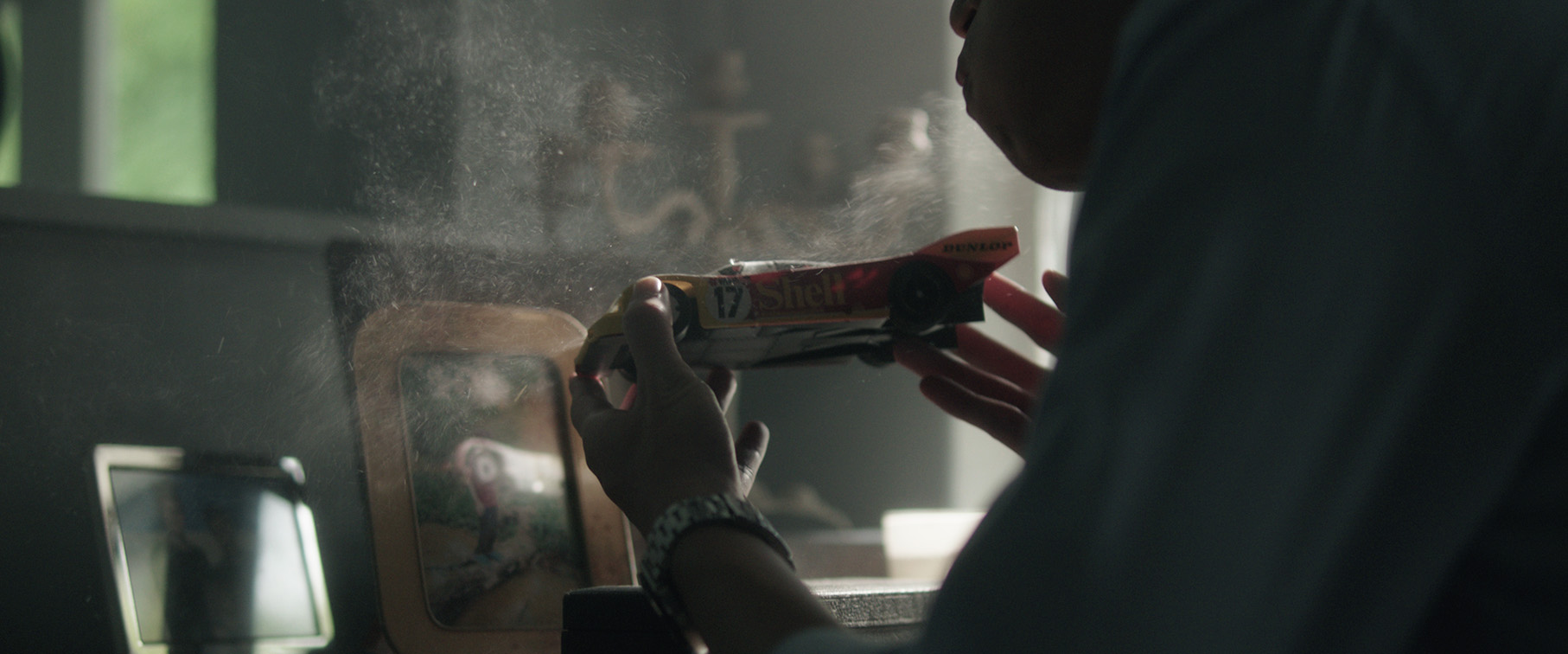electriclimefilms and Keko Singapore tell a story of kinship in Porsche’s new film with Shell