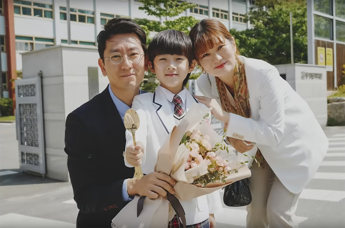 There is no privilege or special treatment in Wieden+Kennedy Tokyo new HP OMEN campaign