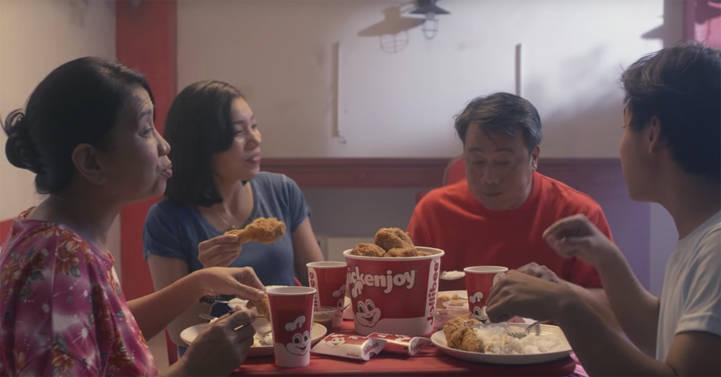 To celebrate Father’s Day Jollibee and McCann Worldgroup Philippines share the story of one barber’s journey through the pandemic