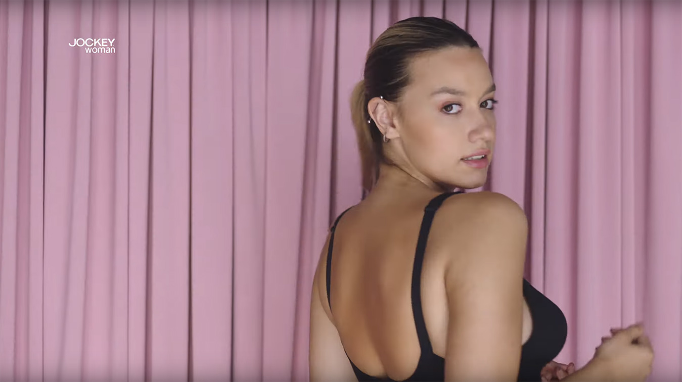 L&K Saatchi & Saatchi India creates Bras As Versatile As I Am campaign for Jockey Woman