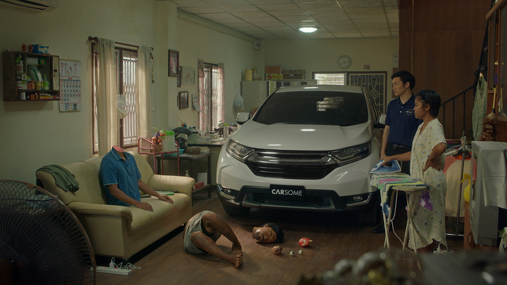 VMLY&R Thailand introduces Carsome to the Thai market through debut quirky new film