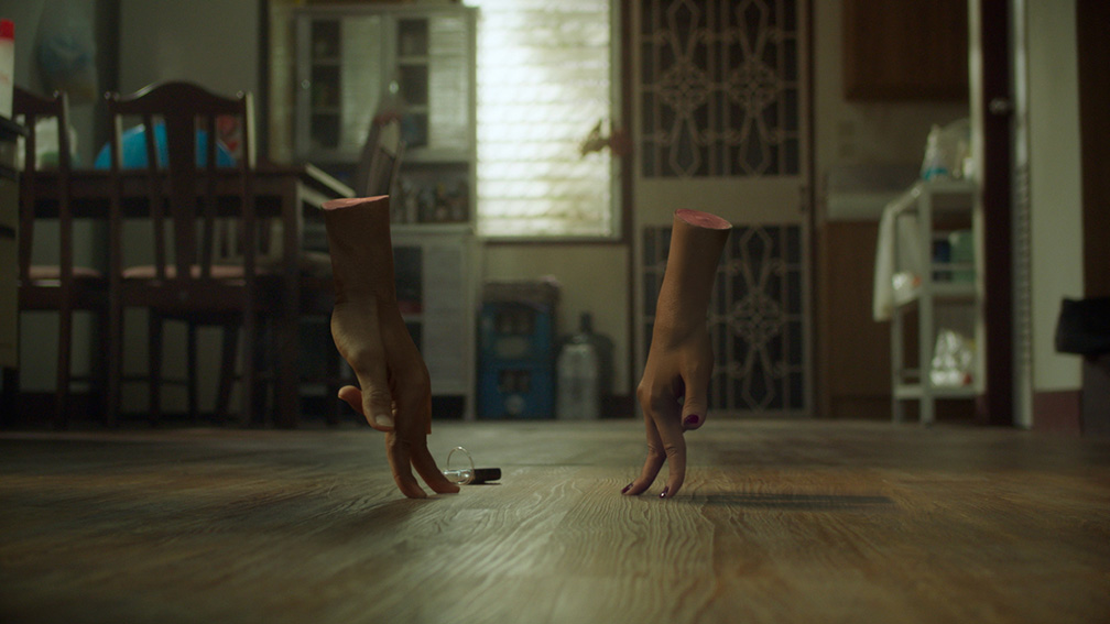 VMLY&R Thailand introduces Carsome to the Thai market through debut quirky new film