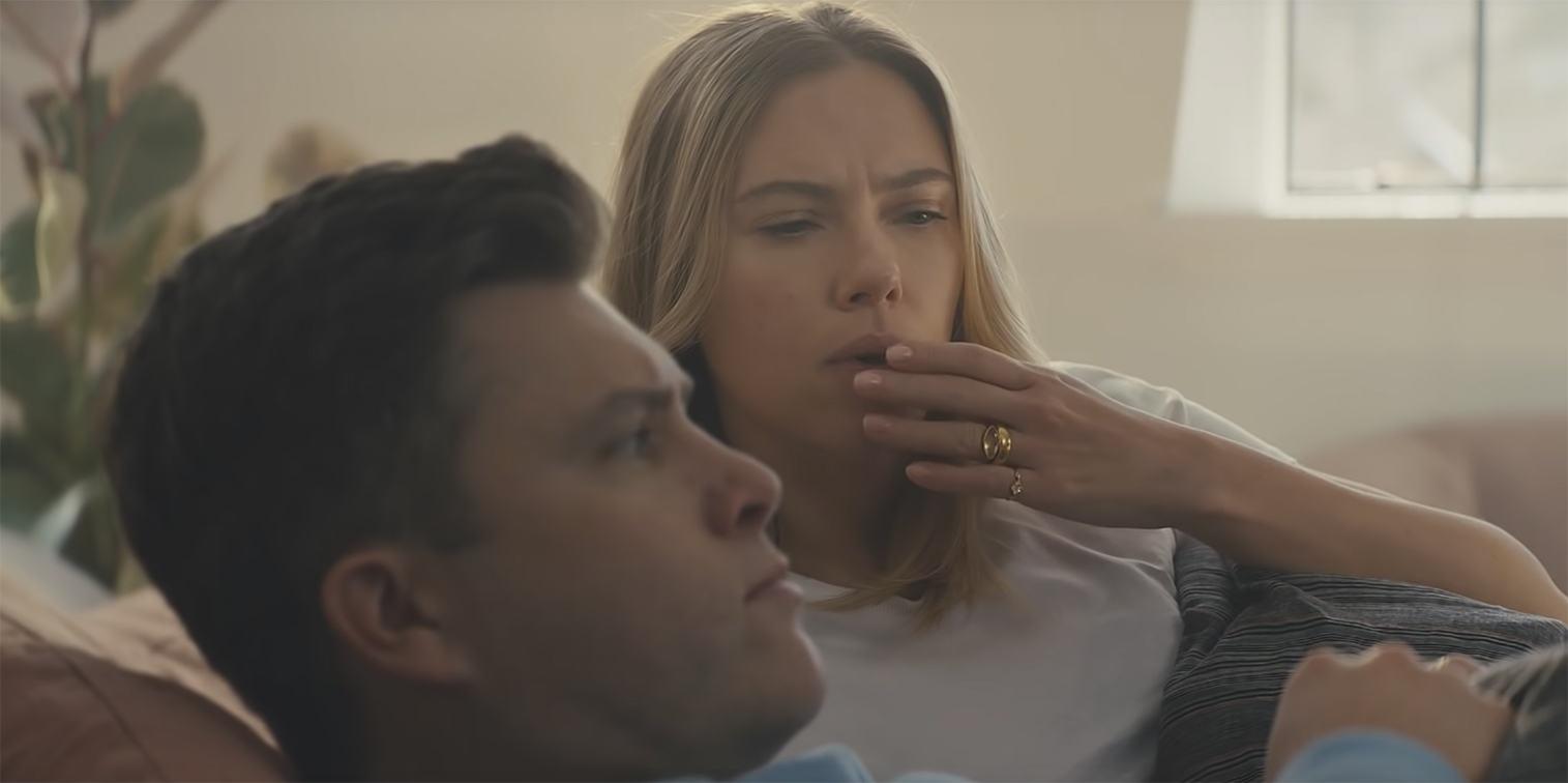 Super Bowl LVI: Scarlett Johansson + Colin Jost demonstrate why Alexa can’t read your mind