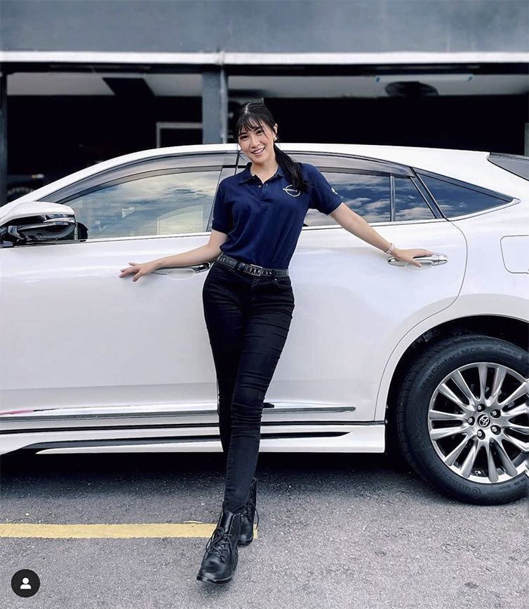 VMLY&R COMMERCE Malaysia drives witty campaigns for Carsome Malaysia