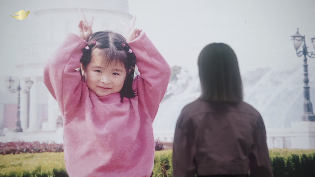 Would you post an unedited selfie? Dove’s new campaign via Forsman & Bodenfors Shanghai reveals this selfie global phenomenon