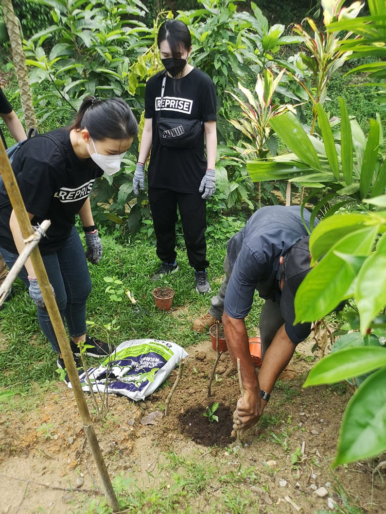 Reprise Digital commits as environmental heroes for its inaugural Reprise Community Day