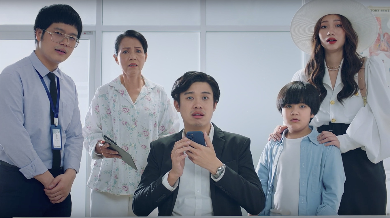 WORKKIT Bangkok releases new Cigna Insurance campaign that understands the demands your multiple roles play in your life