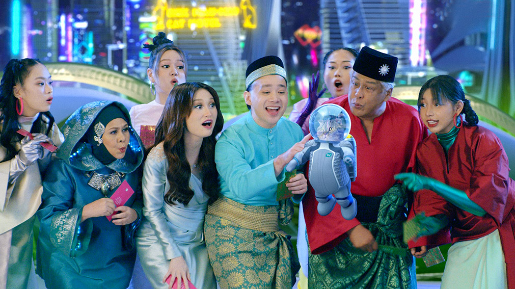 Watsons takes you to the moon this Hari Raya via Leo Burnett Malaysia campaign
