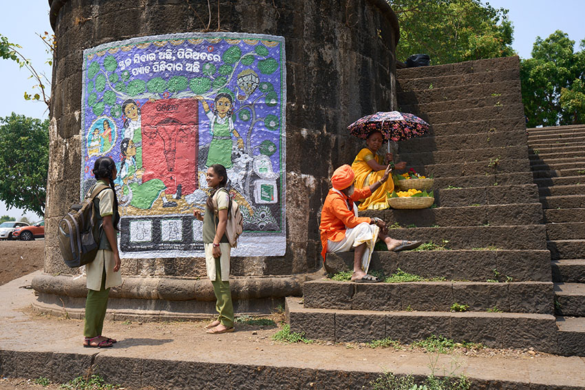 Leo Burnett India uses traditional native art to break taboos and spread period education