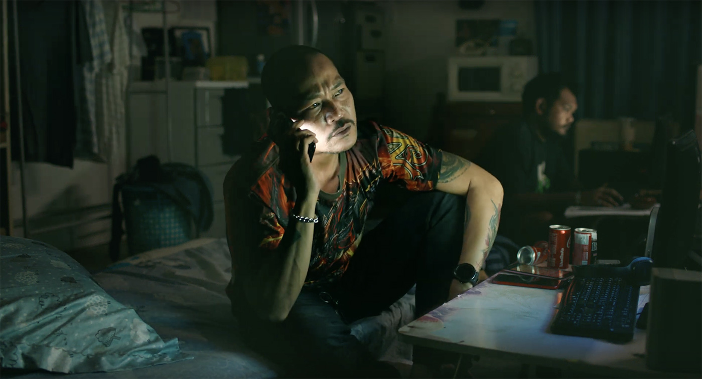 SOUR BANGKOK teams up with Whoscall to create this ‘Know the Unknown Calls Effect’ campaign