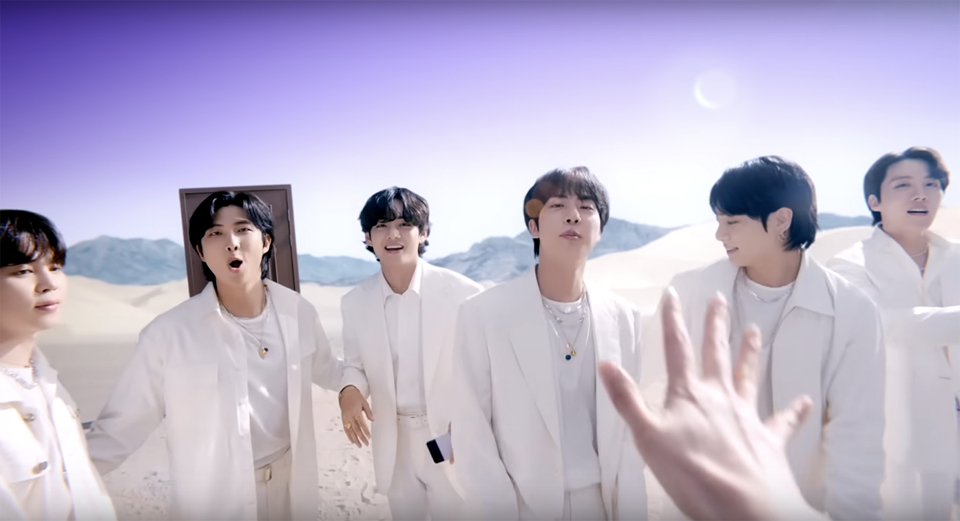 Samsung partners with pop group BTS to promote the Galaxy Z Flip4 via Cheil Worldwide