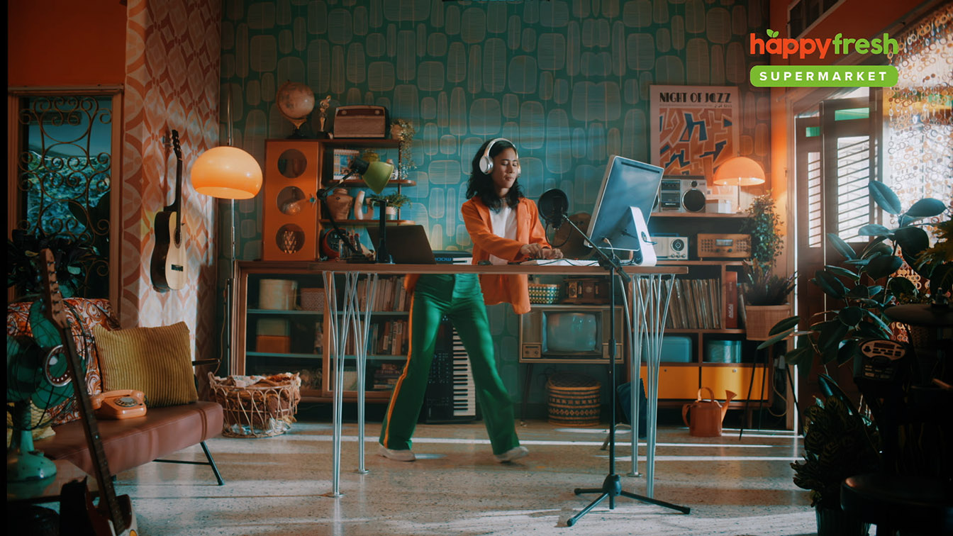 Imaginary Friends and Directors Think Tank turn heads with dancing disembodied legs campaign for HappyFresh Malaysia