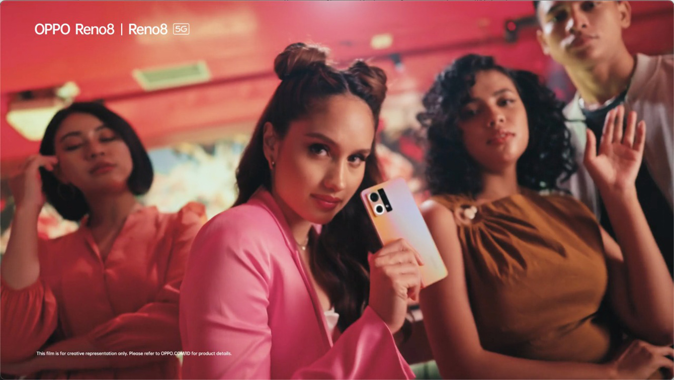 OPPO Indonesia releases new TVC featuring youth icon Cinta Laura via Seven Sunday Films