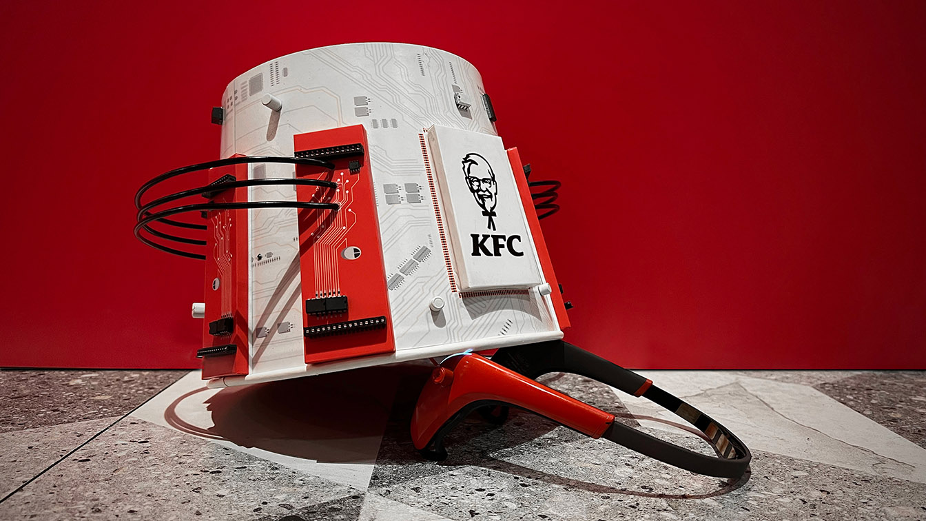 KFC & Edelman show overthinking Hong Kongers the power of comfort food with the Brainwave Bucket