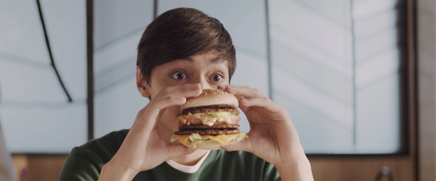 Leo Burnett Indonesia McDonald’s film shows Moments Last Longer with the Double Big Mac