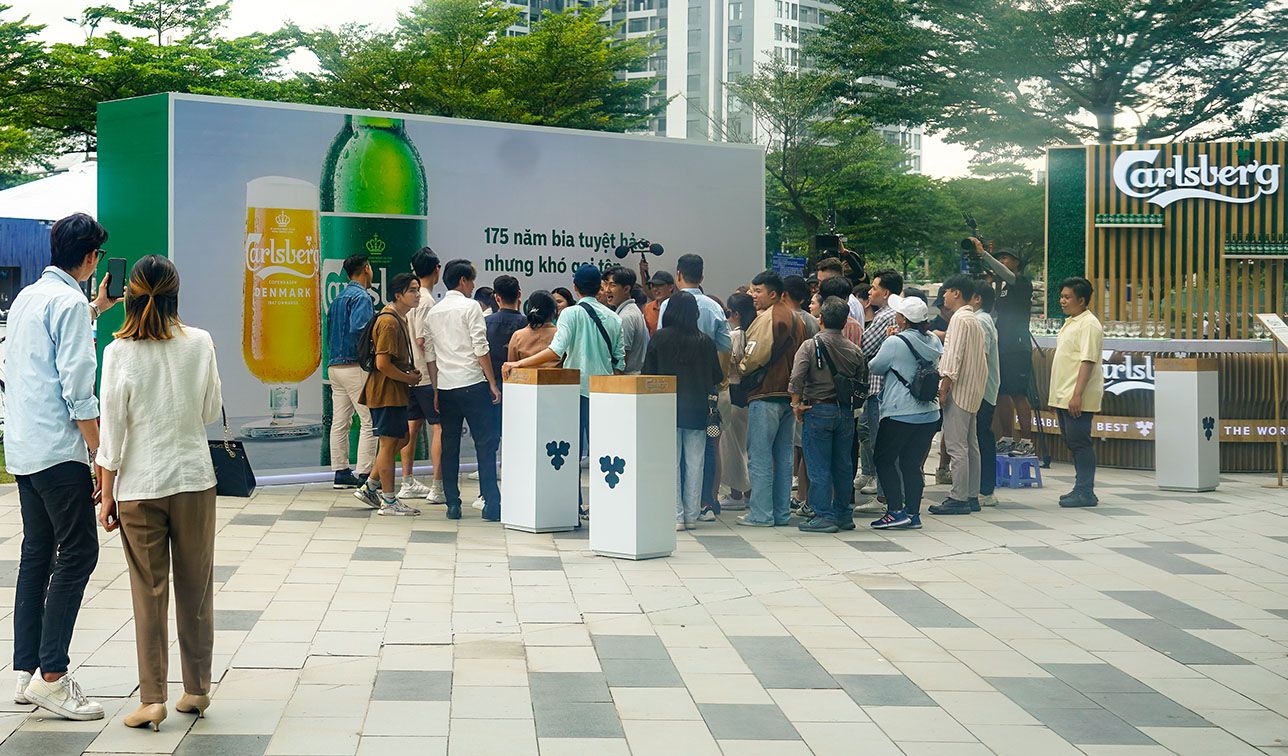 Happiness Saigon creates AI campaign that gives beer when you say ‘Carlsberg’
